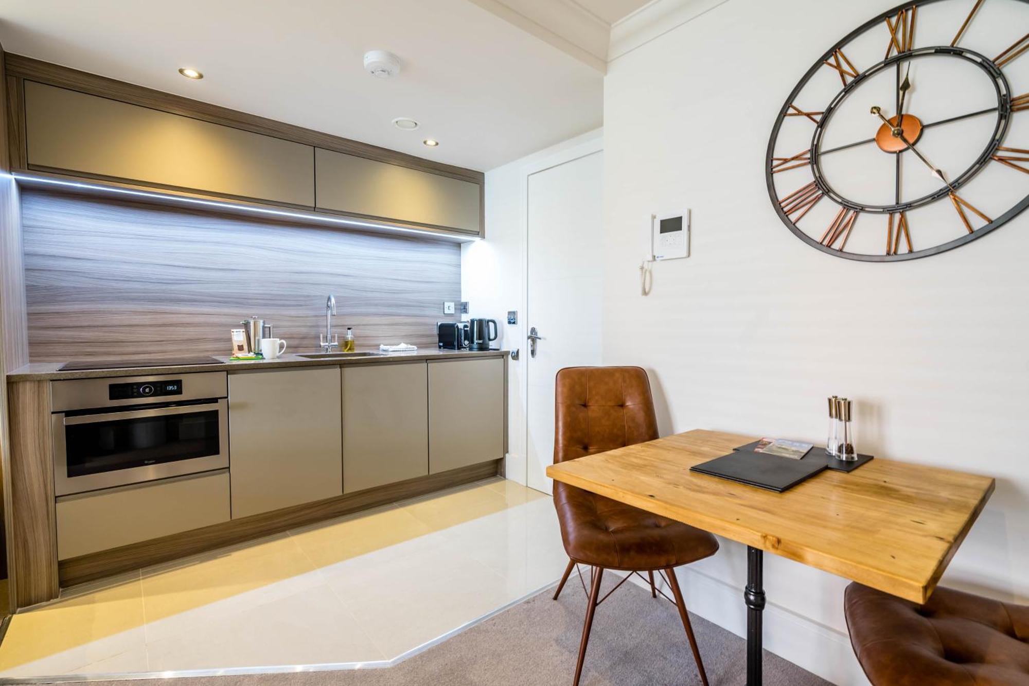York Cocoa Suites Dış mekan fotoğraf